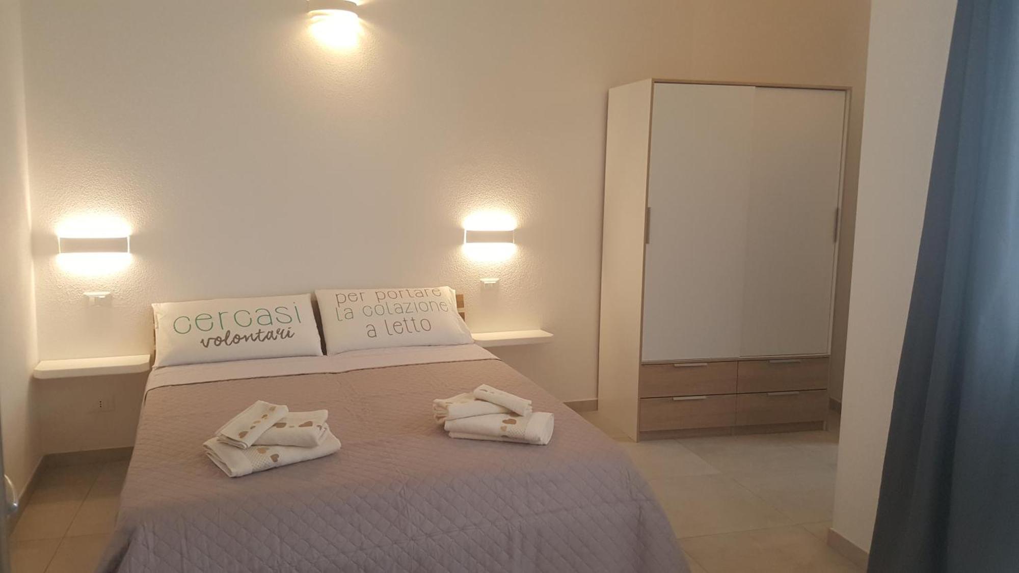 カブラス B. Sinis Bed & Breakfast エクステリア 写真